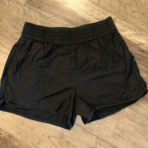 EVERLANE HIGH RISE WIDE WAISTED BAND 100% COTTON SHORTS SIZE LARGE WITH POCKETS